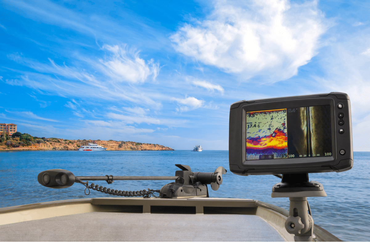 How to Read a Fish Finder | Boatsetter