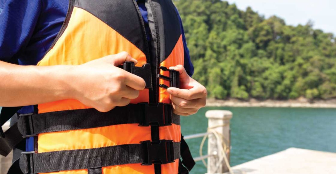 Lifejackets And Buoyancy Aids - Choose And Maintain Yours