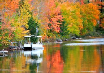 Best Fall Foliage Destinations to Explore by Boat