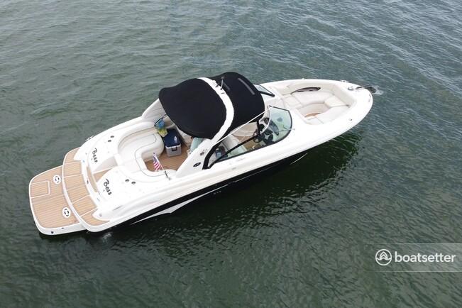 GET 1hr FREE Beer Boss | 34ft | Luxury & performance day boat