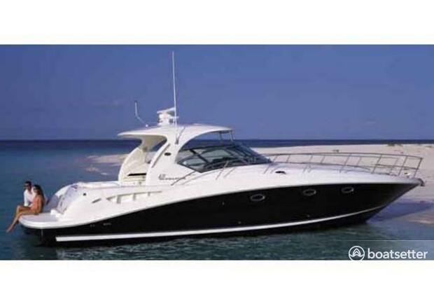 Luxury 45’ Sea Ray! Offering private day, overnight, & sunset charters